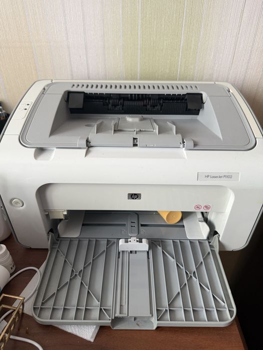 Принтер HP LaserJet P1102