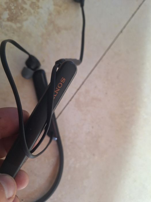 Casti sony wireless