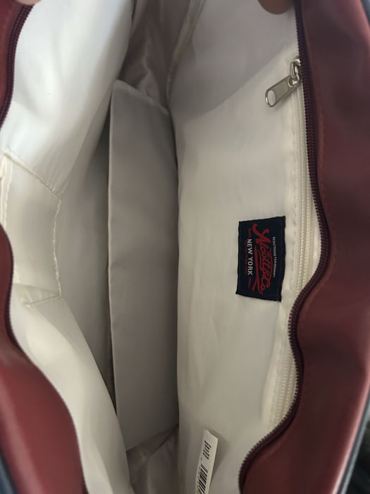 Чанта Alcott&Co с размери 40/30/10см.