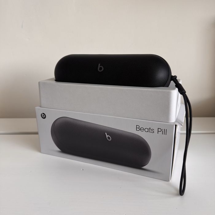 Beats Pill ultimul model, bluetooth, ca noua