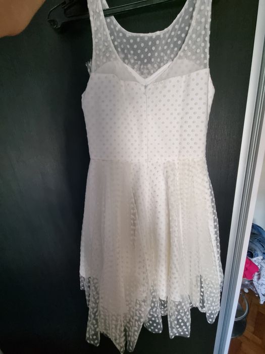 Нежна бяла рокля Lucy