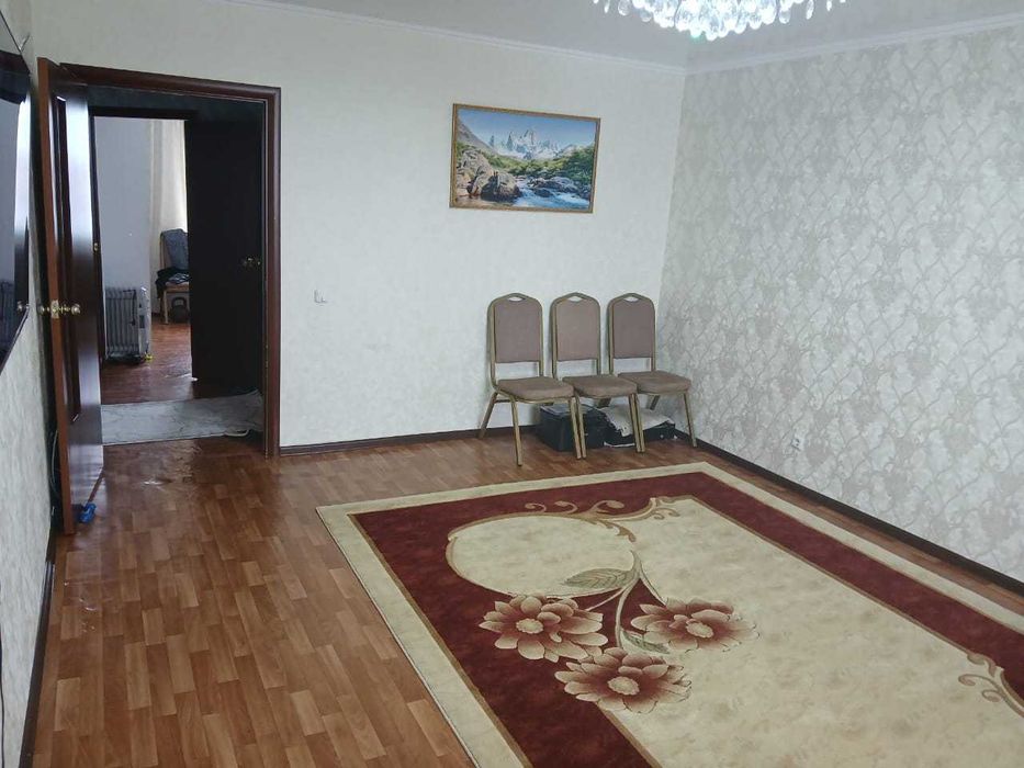 Продам 2 комн. квартиру в Уральске