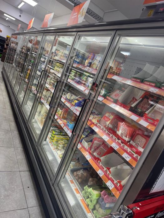 Vand echipamente magazin alimentar