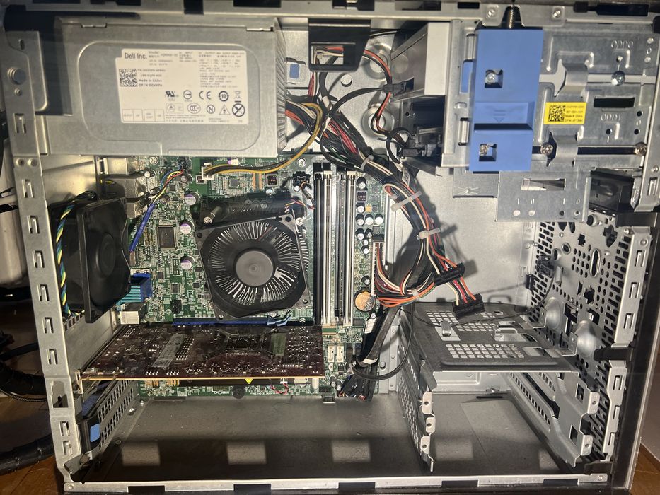 Pc i5 2400, 8gb ram , amd firepro w5000 2gb, hdd 500gb