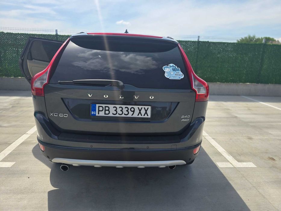 Volvo XC 60 2010 г.