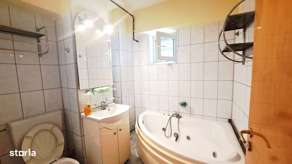Apartament modern 3 camere, ultracentral  Târgu Jiu