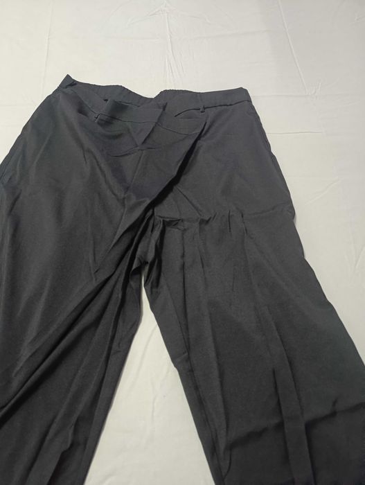 Различен панталон в черно и сиво 3xl