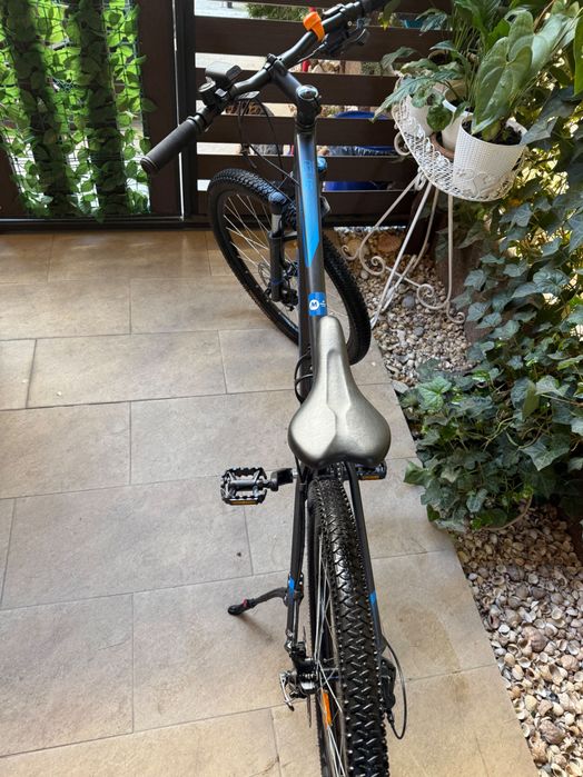 Bicicleta de vânzare
