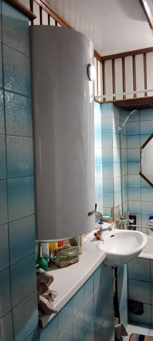Продам бойлер электрический
