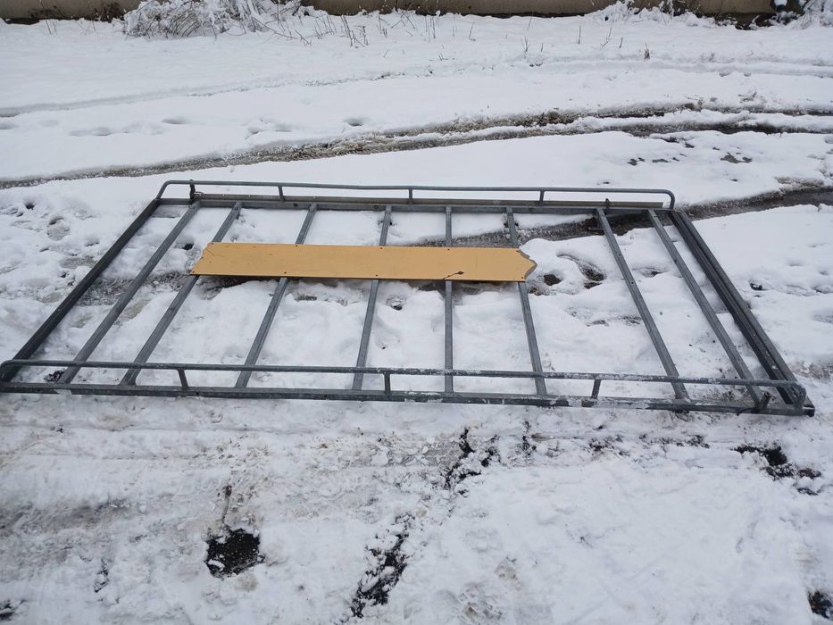 Багажник за Мерцедес и Крафтър след 2006г