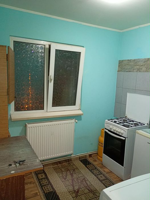 Închiriez garsoniera 25 mp decomandată in bloc de apartamente et.5-5.Zona Inel1.pret 1300ron + o luna garantie