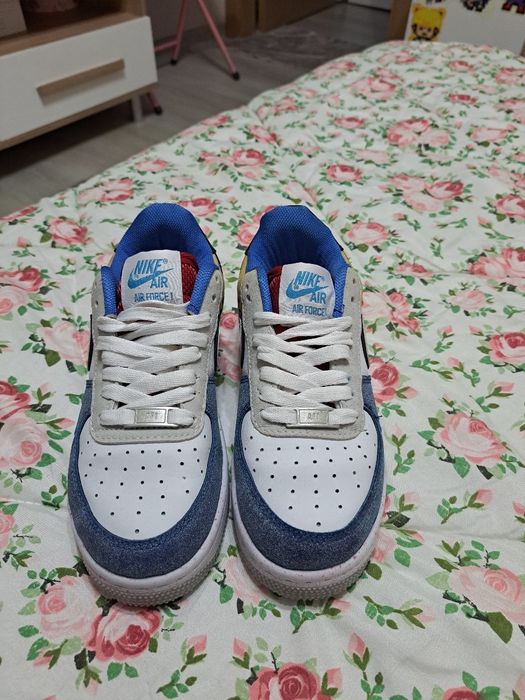 Обувки naik air.