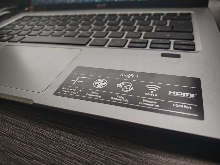Acer Swift 1  Intel Pentium Silver N6000 4GB RAM