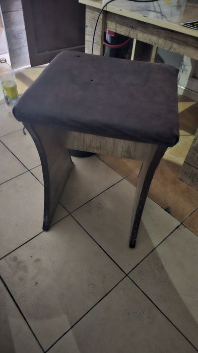 12ta divan bor 3kiwilik 4kiwilik