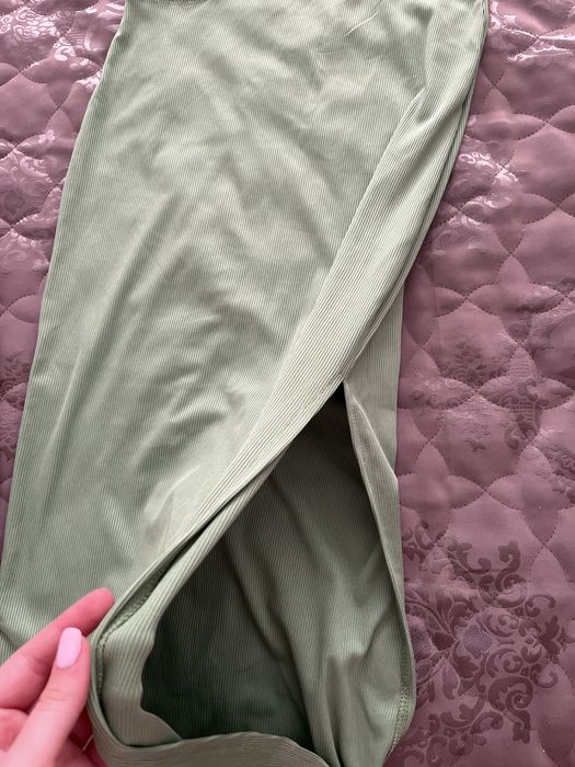 Продавам рокли от рипс