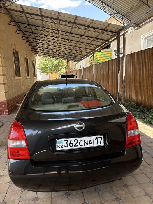 Nissan Primere машина