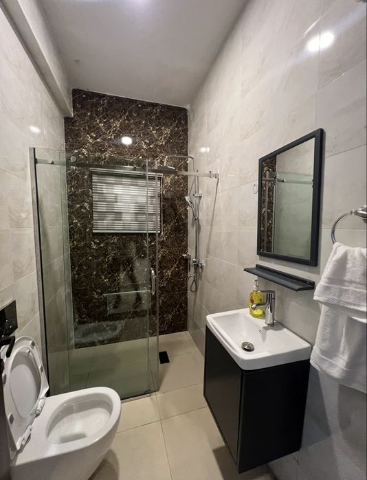 Сдаётся срочно 2 комнатная квартира на Ойбек метро