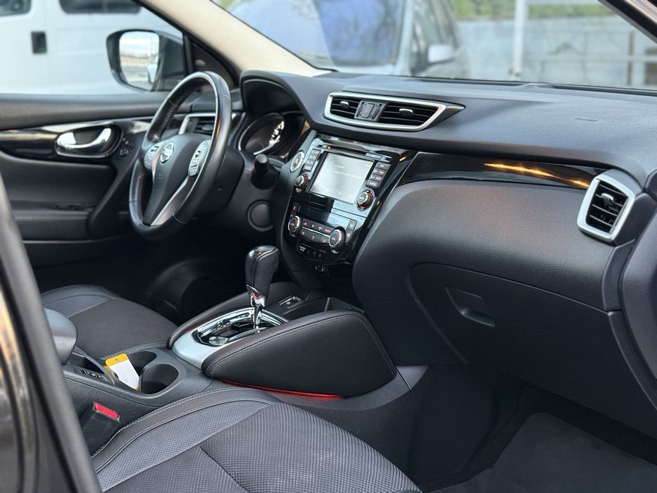 Nissan Qashqai - 2016 - 1.2 Benzina - 115 CP - Automat