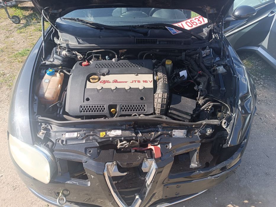 Vând doua Alfa Romeo GT