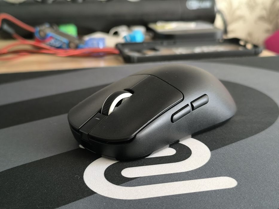 Продам мышку VXE R1 SE+