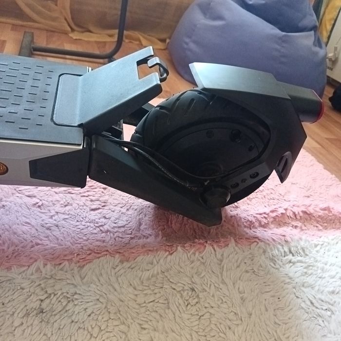 Vând trotineta electrica  NAVEE S40