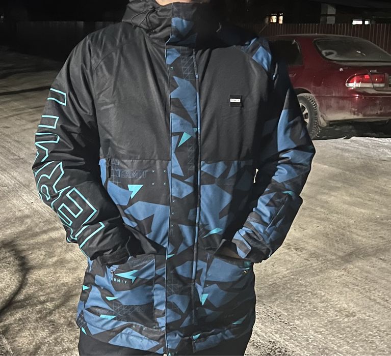 Продам куртку термит