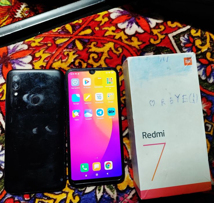 Redmi 7 bor, 64 xotira, rasmda ikkta telni xam bervoraman