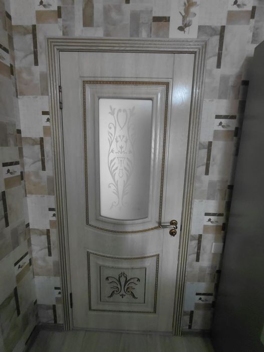 Есік сатылады ,состояние хорошее