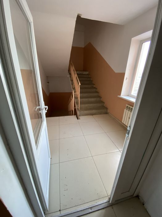 Сатылады бір бөлмелі пәтер!