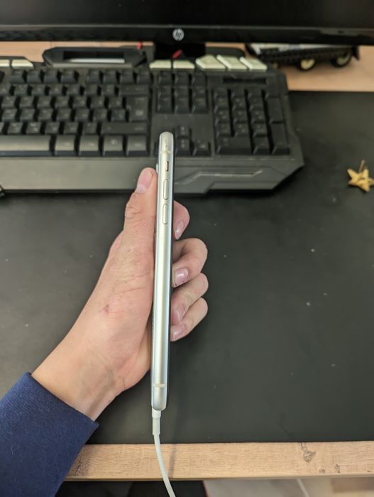 Iphone 11 4/128 АКБ 96% торг есть