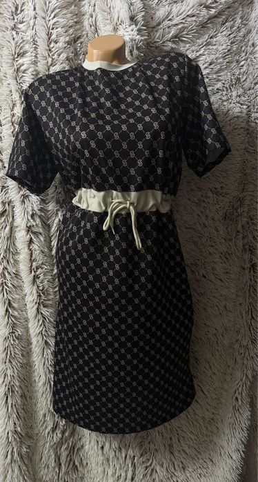 Rochie de dama noua cu eticheta