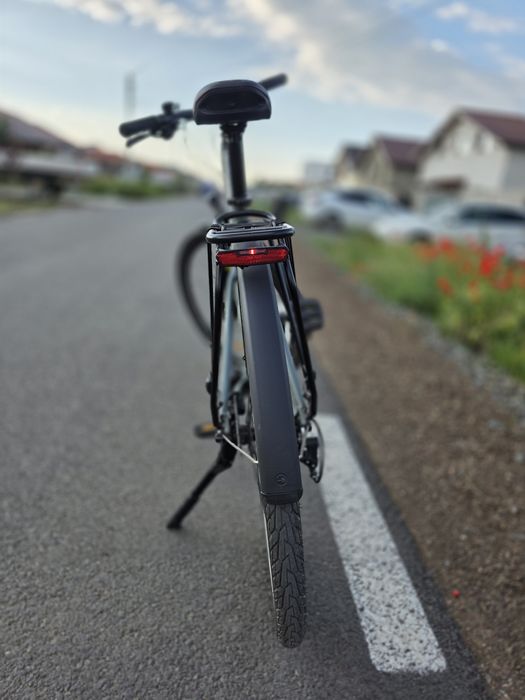 Vand bicicleta Scott de treking,echipata complet,cumparata din magazin