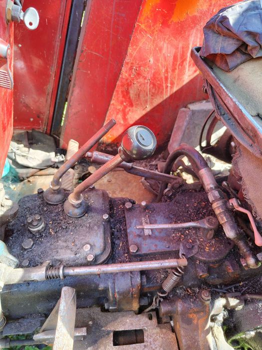 Tractor DT U600