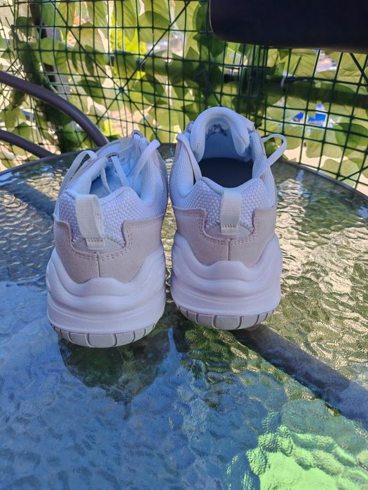 Adidași Nike Tech Hera White / Beige - Mărimea 45.5 (30 cm) - Originali