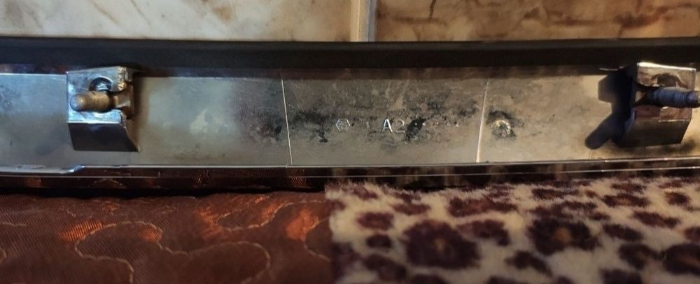 Молдинг капота оригинал Прадо 150