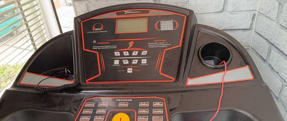 Бягаща пътека Actuellt2000i, Електрическа