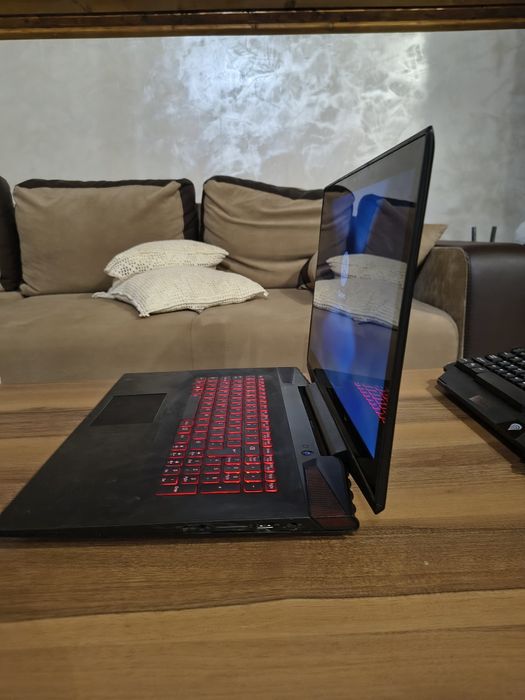 Геймърски лаптоп