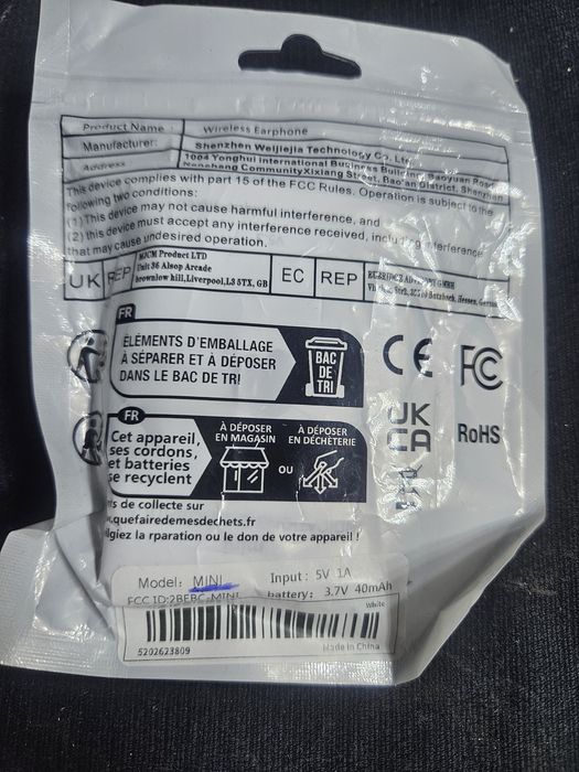 Продам наушники ,микрофон.