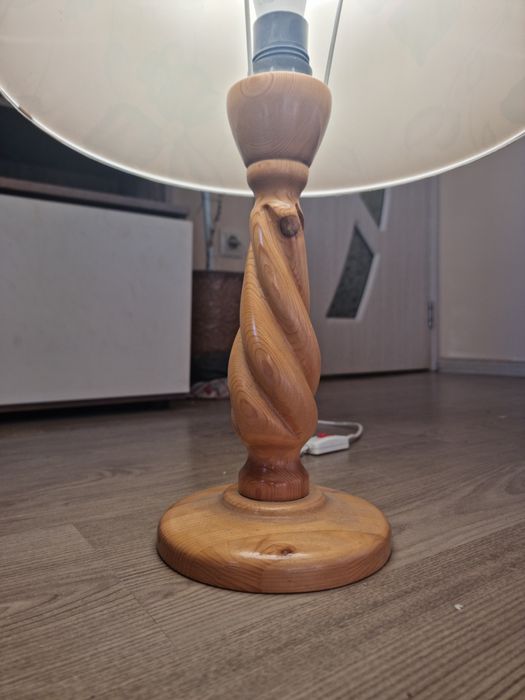 Ретро Дървена Винтидж лампа. 20 евро.