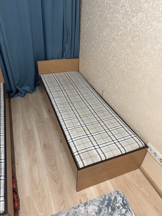 Продам кровать с шкафом