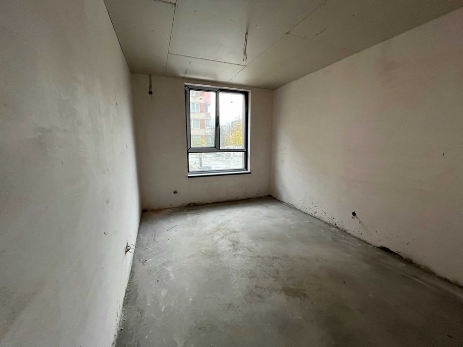 Продава се Тристаен апартамент в Казанлък - 99 кв.м за 1465 €/кв.м - Снимка #5