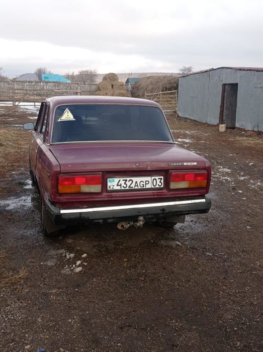 Продам Ваз 2107  год выпуска 2003
