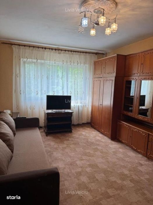 2 camere/ Tineretului/Vacaresti/decomandat/ bine intretinut — fotografia 3