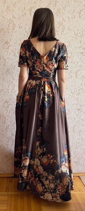Платье вечернее