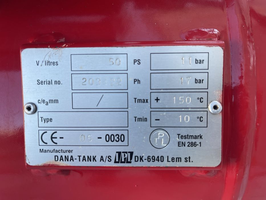 V-Образен компресор за въздух RENO-DENMARK 350/50 - 50л | 1.5kW | 400V