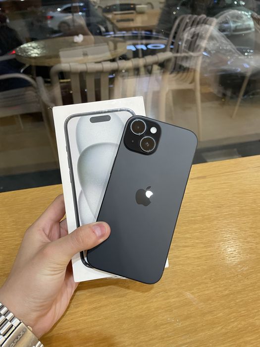 Продам айфон 15 100%