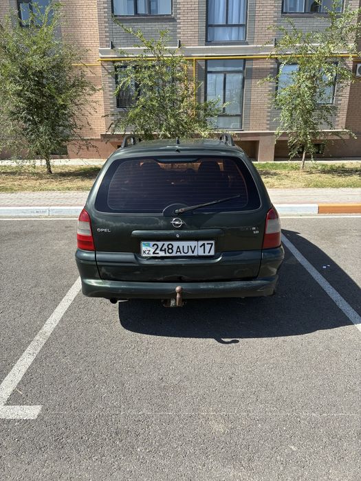 Opel vecta 2001