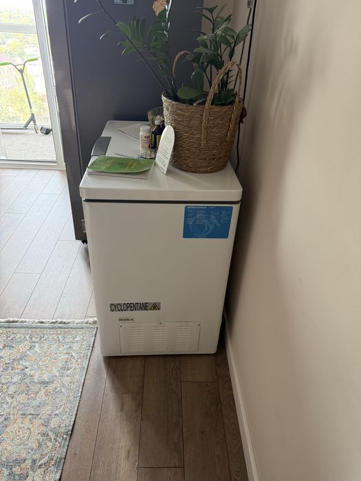 Морозильник Midea