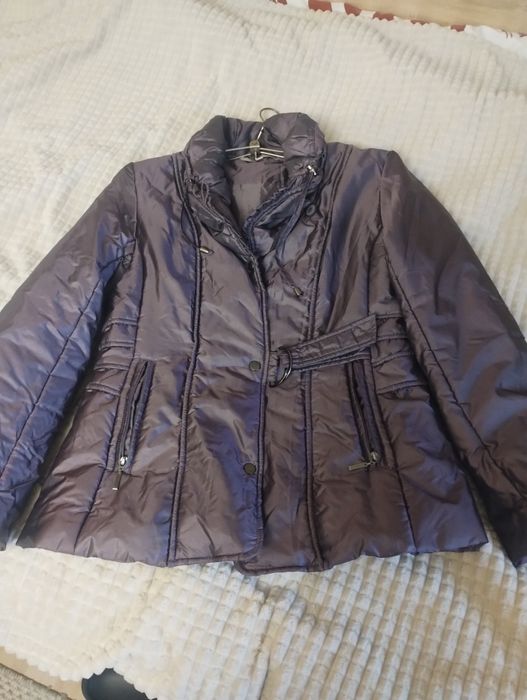 Яке, пролет есен.