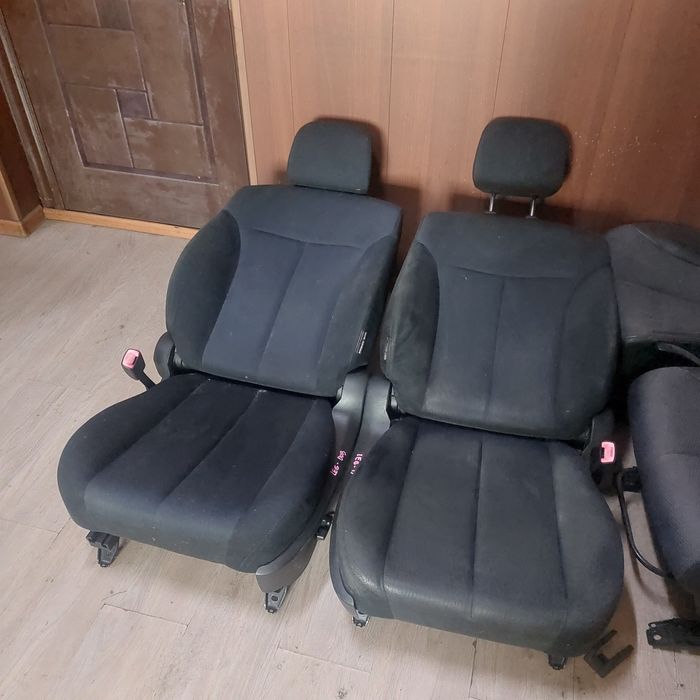 Сиденья Subaru Legasi 2007